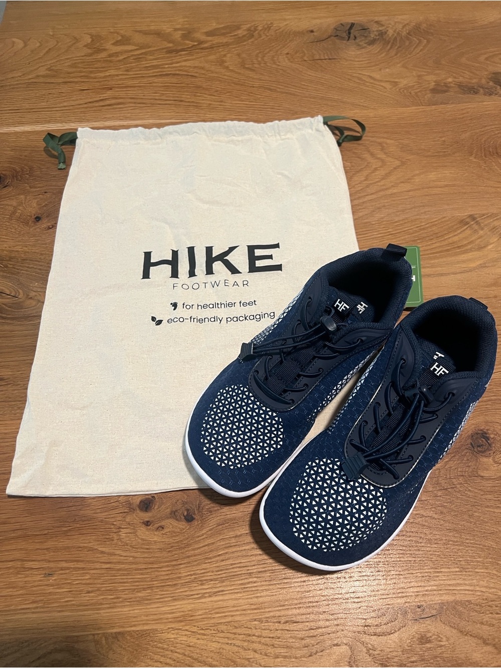 Hike Footwear Flow Barefoot Shoes Women 6 Navy Wide Toe Speed Lace NWT
